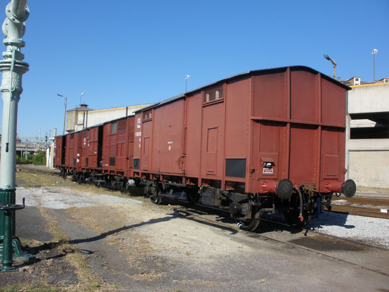  Locomotive a Torino Smistamento 2011 - Vagoni Merci Chiusi d'Epoca