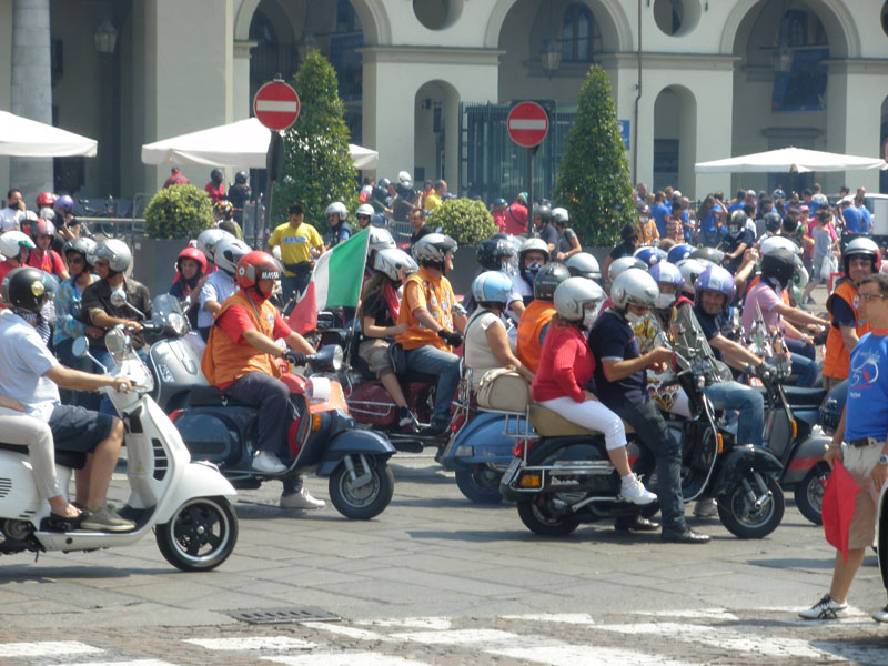  Vespa Raduno a Torino (2 - 3 luglio 2011) 