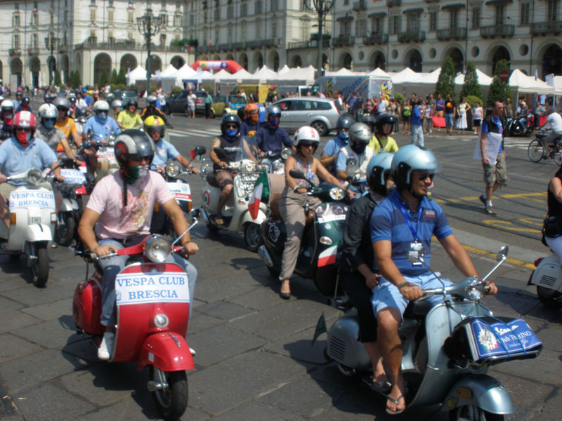  Vespa Raduno a Torino (2 - 3 luglio 2011) 