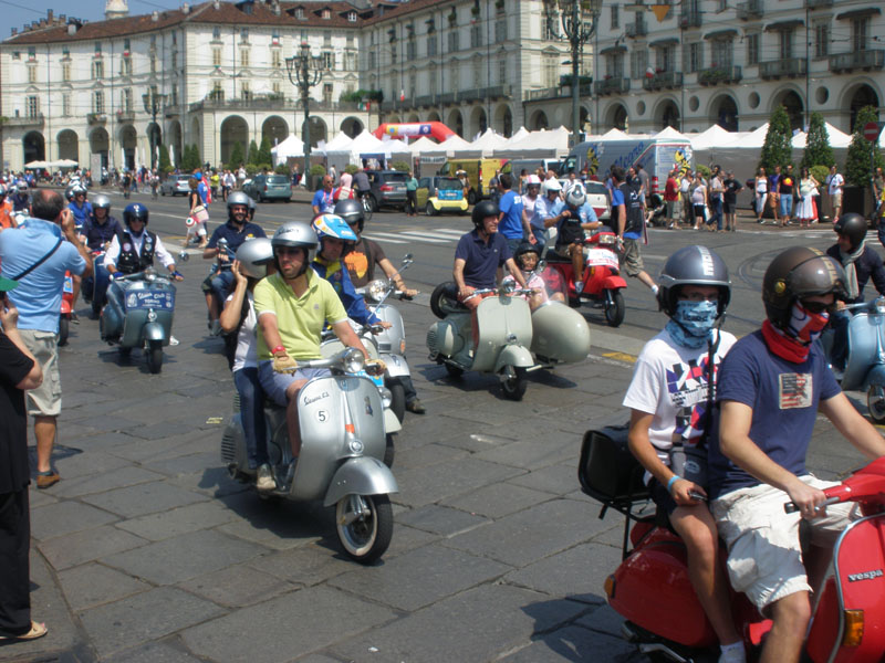  Vespa Raduno a Torino (2 - 3 luglio 2011) 