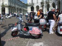 Vespa_Raduno_Torino_2011_11