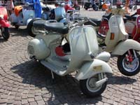 Vespa_Raduno_Torino_2011_27