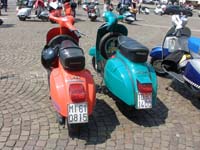Vespa_Raduno_Torino_2011_31