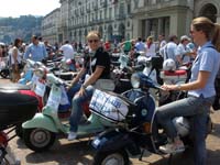 Vespa_Raduno_Torino_2011_49