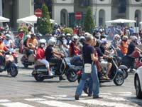 Vespa_Raduno_Torino_2011_58