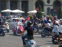 Vespa_Raduno_Torino_2011_60