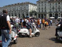 Vespa_Raduno_Torino_2011_82