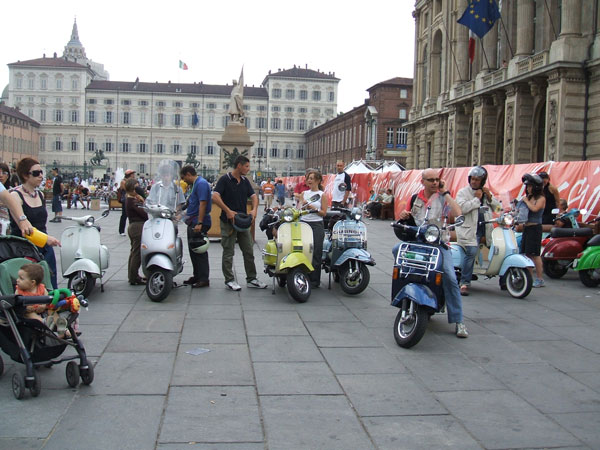 Scooter Vespa a Torino