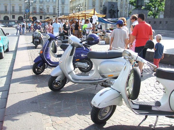 Scooter Vespa a Torino